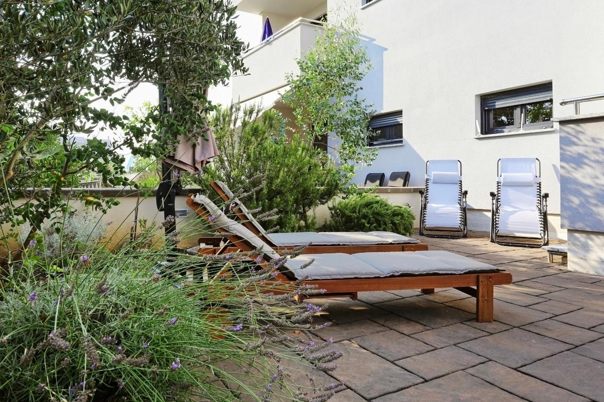 Apartment Secret Garden 3 ซาตอน ภายนอก รูปภาพ